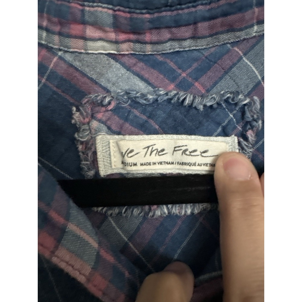 Free People Seeking Starlight Boho Swing Shirt Medium Raw Hem Peplum Button Down - Picture 5 of 9